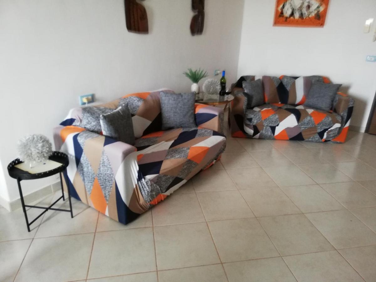 Adult Only Beachfront 2 Bedroom Apartment Santa Maria Airport Pick Up, Aircon, Unlimited Wifi Ideal For Remote Working And Long Stay Ngoại thất bức ảnh