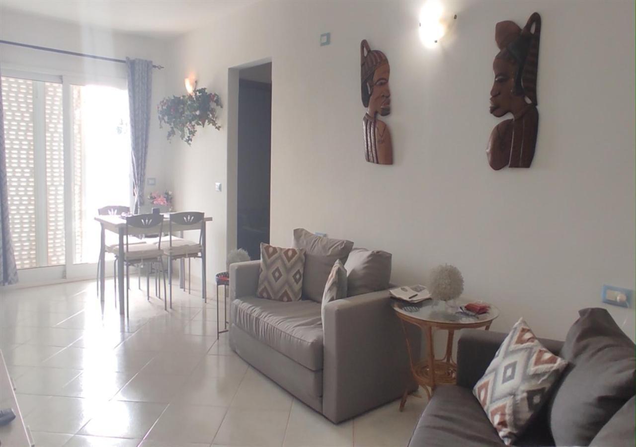 Adult Only Beachfront 2 Bedroom Apartment Santa Maria Airport Pick Up, Aircon, Unlimited Wifi Ideal For Remote Working And Long Stay Ngoại thất bức ảnh